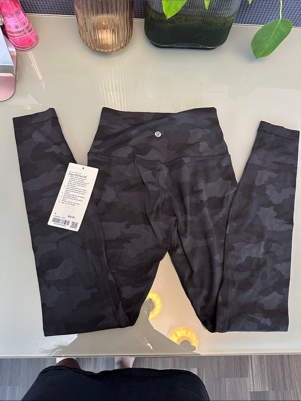 lululemon align HR 28inch size 4 athletica Black Camo High-Rise Leggings